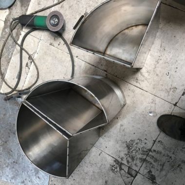 Ống trụng tam giác