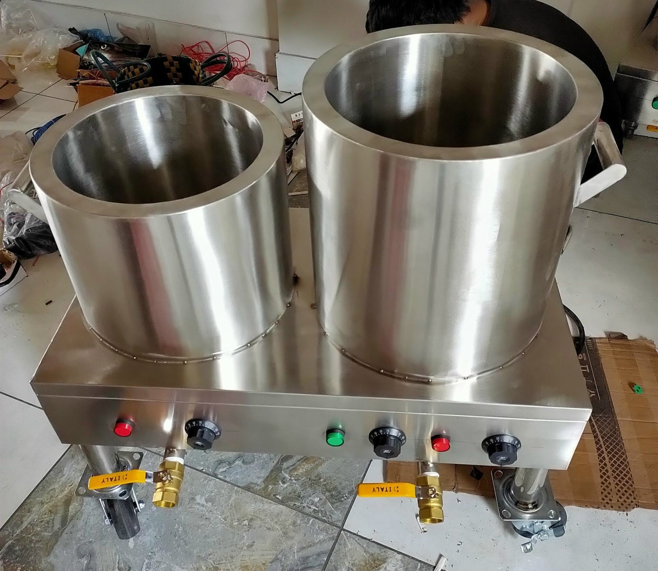 XƯỞNG GIA CÔNG NỒI ĐIỆN GAS HÀ PHƯƠNG